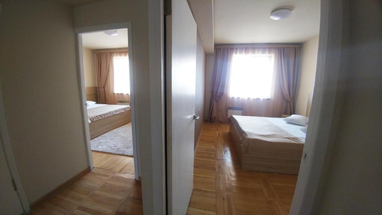 Cross Resort Hotel Erivan Exterior foto